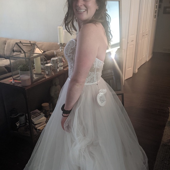 BHLDN Wtoo by Waters - Clarinda Gown - Picture 5 of 8